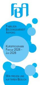 Sie sehen die Titelseite des Kursprogrammhefts Sommersemester 2026 der Familien-Bildungsarbeit Asperg